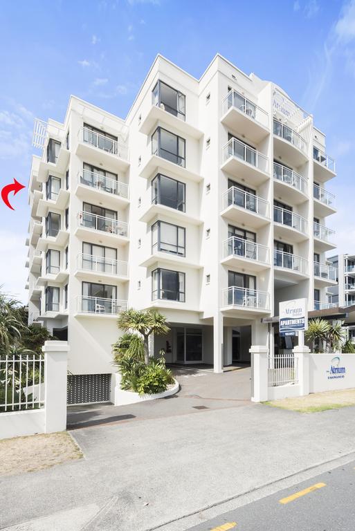 מאונט מאונגאנוי Ocean View Beach Escape - Top Floor Apartments, Mt Maunganui Base מראה חיצוני תמונה